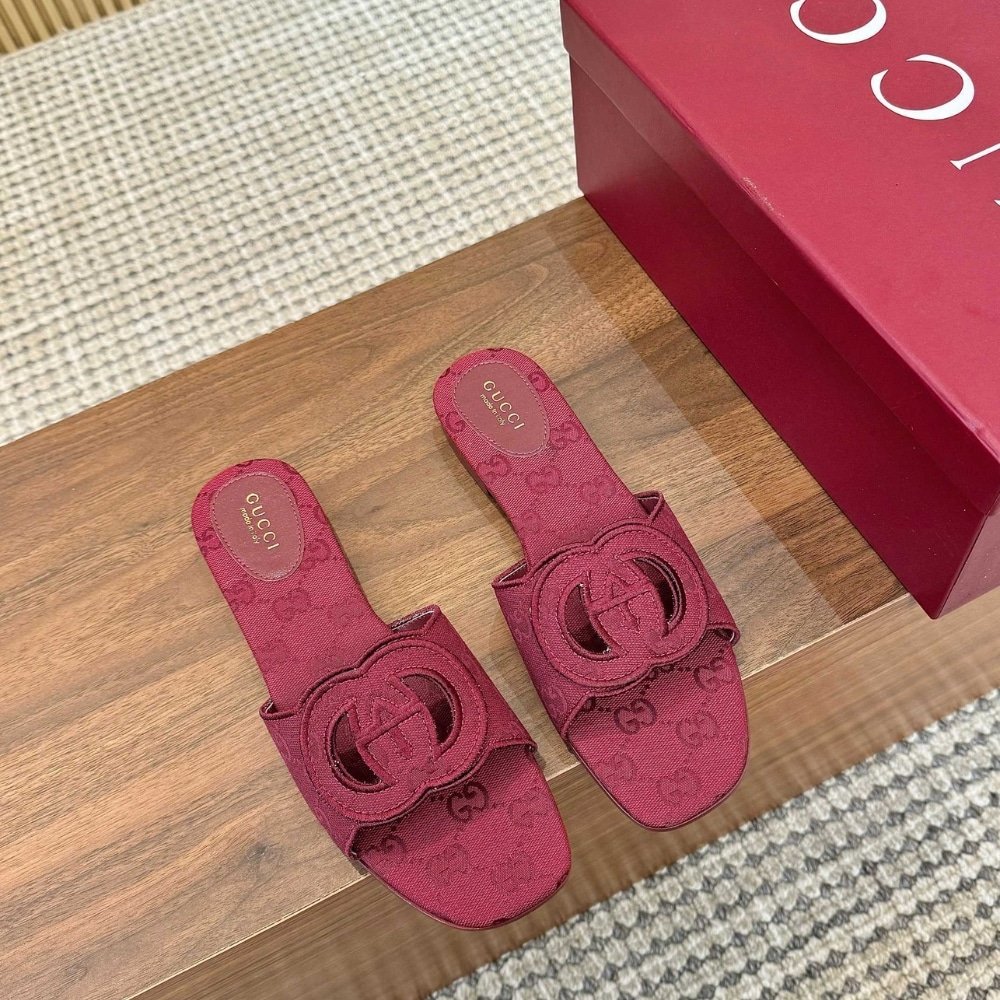 Gvc*1 Women Slide Sandal With Interlocking G Rosso Ancora Red Gg Canvas 790447 9Sf00 8549