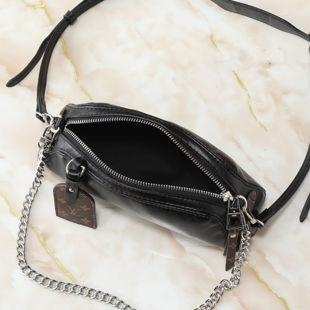 L0vis Vvtt0n Pochette Vibe Black 25Cm M14544