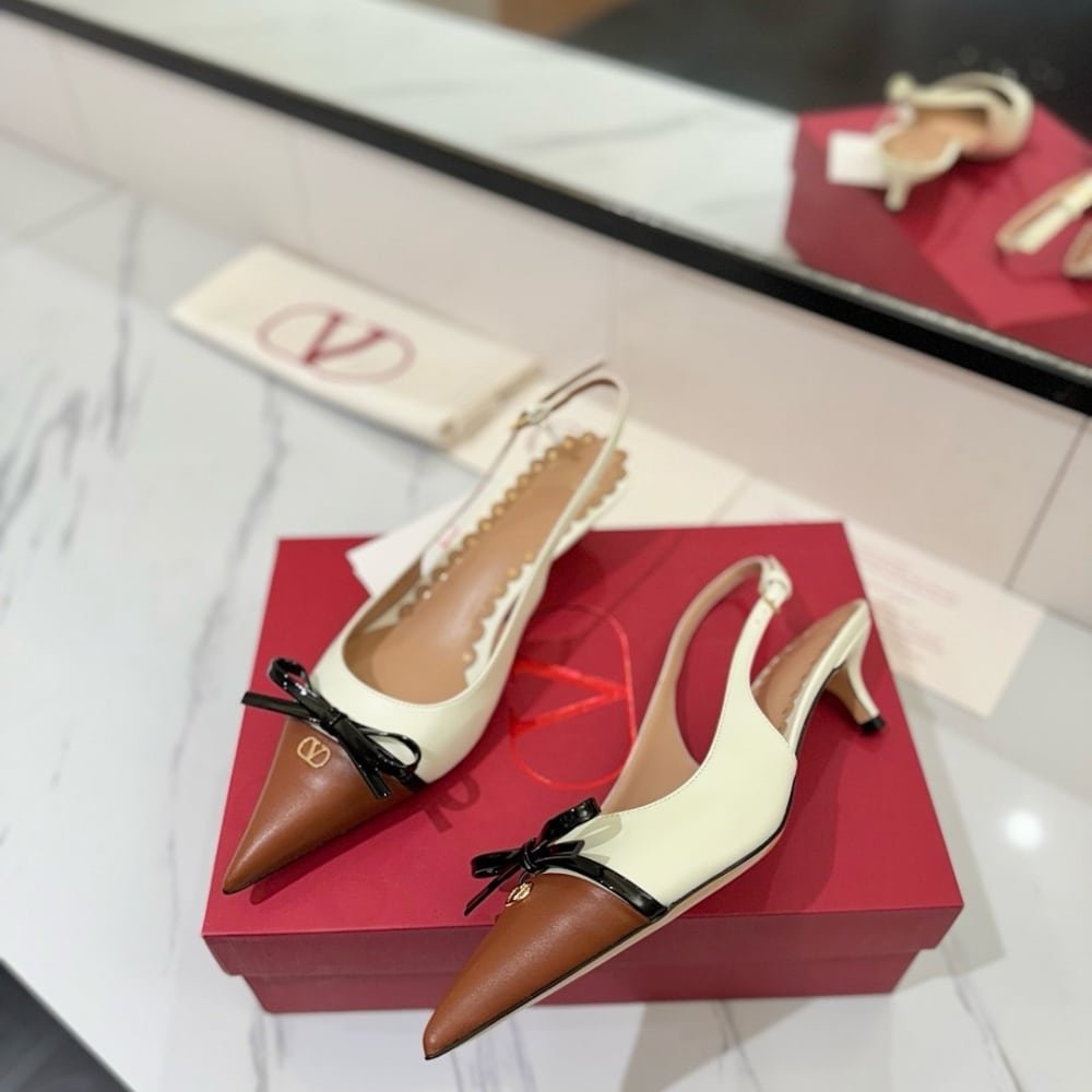 Va1e*ntin0 Bepointy Slingback Pumps Ivory And Tobacco 6W2S0Ll3Yea Cvm