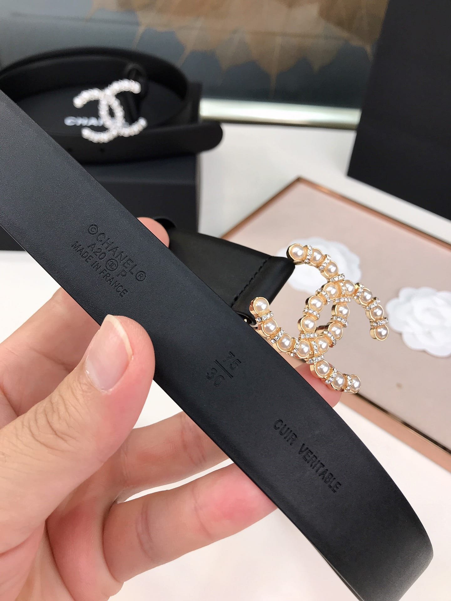 Ch**el Cc Gold Plated Belt Leather With Pearls 28Mm