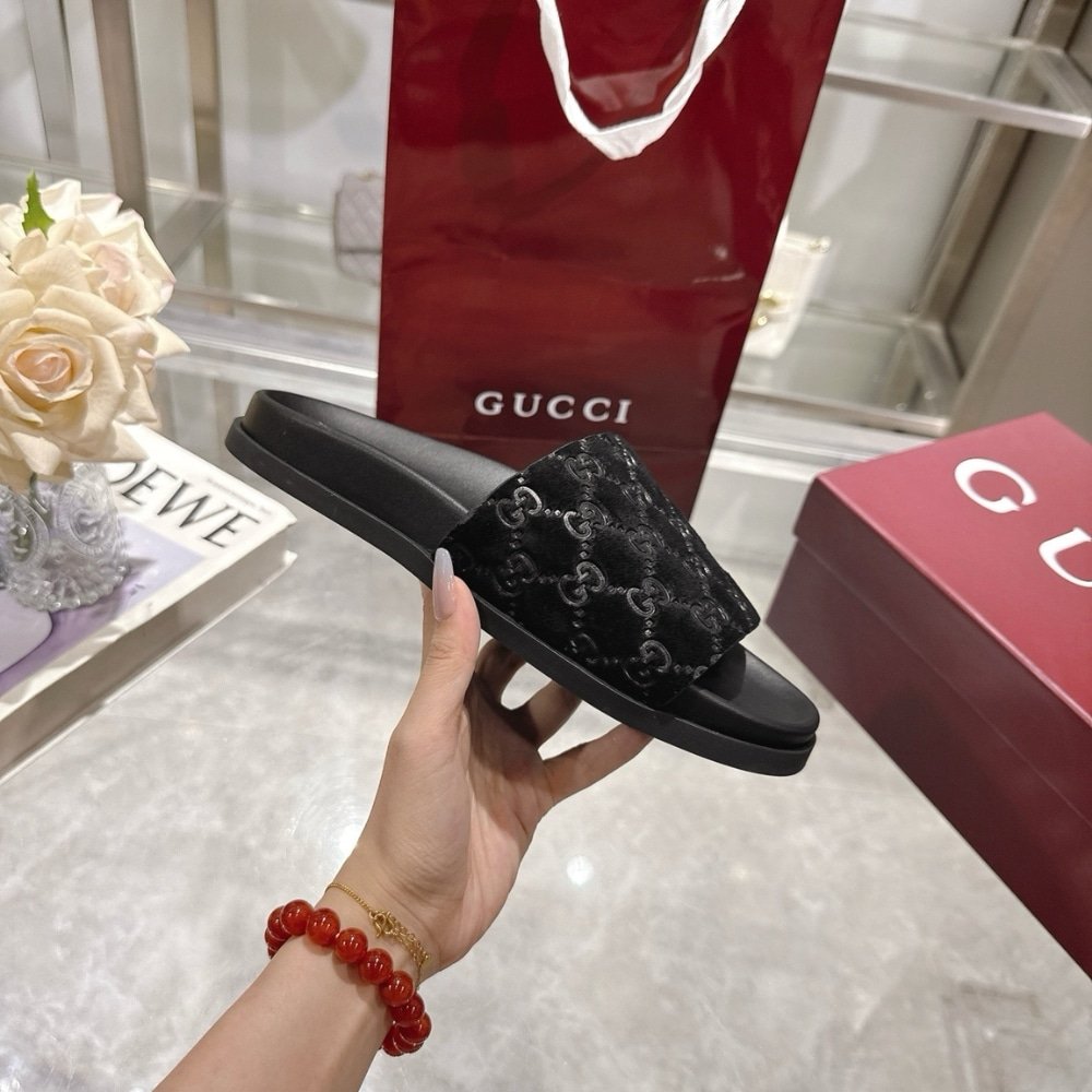 Gvc*1 Men Slide Sandal Black ‎834941 Aaduo 1000