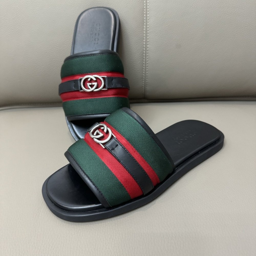 Gvc*1 Men Slide Sandal With Interlocking G Green And Red ‎835091 Haahh 8449
