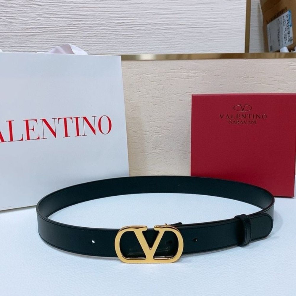 Va1e*ntin0 Garavani Leather Belt Vlogo Reversible Black 40Mm