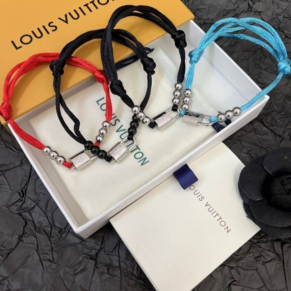 L0vis Vvtt0n Silver Lockit Bracelet Blue Q05785