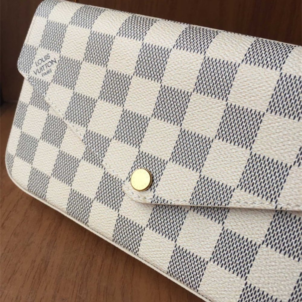 L0vis Vvtt0n Félicie Pochette Damier Azur Canvas Pink 21cm N63106