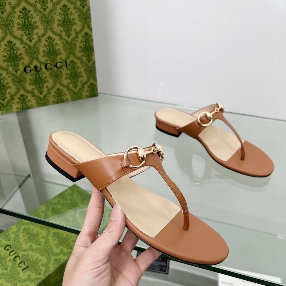 Gvc*1 Women’s Thong Sandal With Horsebit Light Brown 816590 C9D00 2712