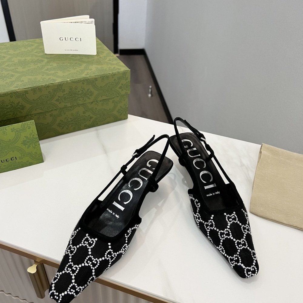 Gvc*1 Women’S Slingback Pump Black 675829 F13A0 1000