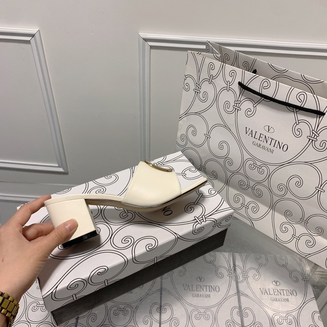 Va1e*ntin0 Vlogo Signature Square Toe Middle Heel White Slide Sandal