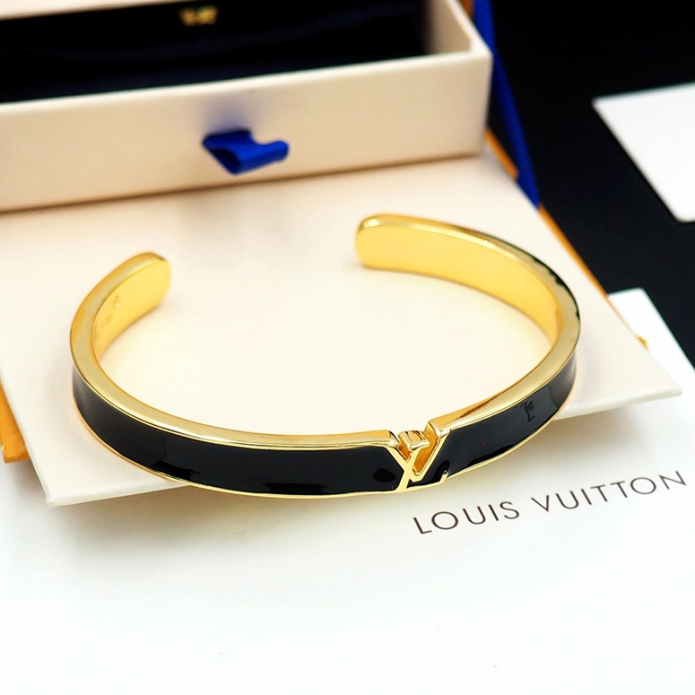 L0vis Vvtt0n Lv Initiales Bracelet Black M1729M