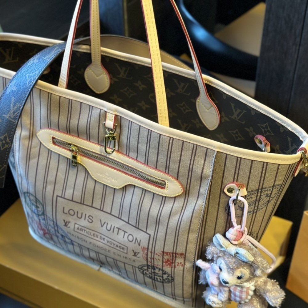 L0vis Vvtt0n Neverfull Bandoulière Inside Out GM Beige 39Cm M11948