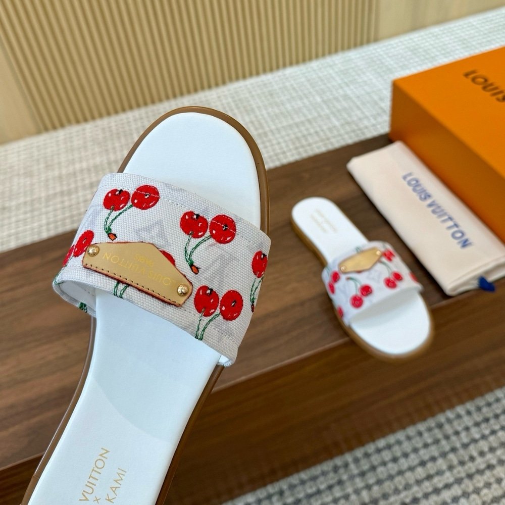 L0vis Vvtt0n X Takashi Murakami Lily Flat Mule White 1Ahm43