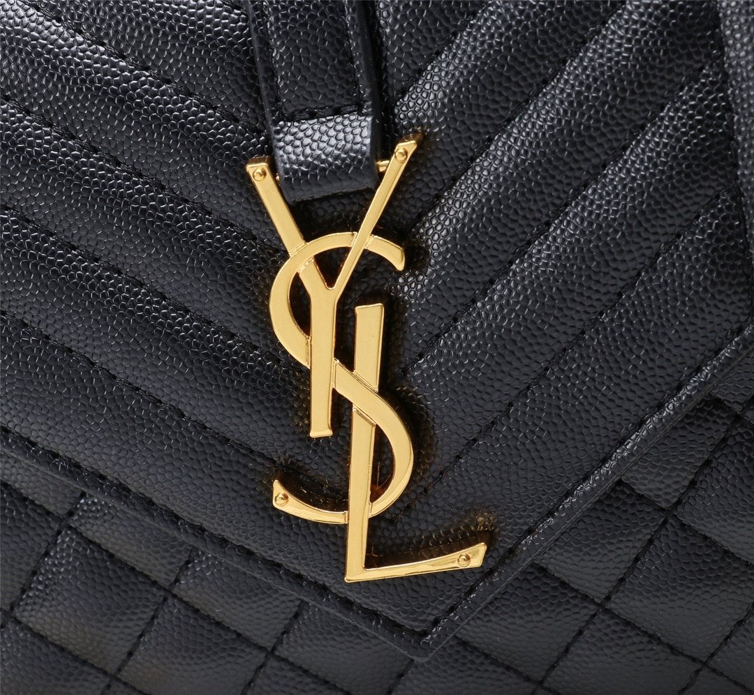 Sa1nt Lau*nt Envelope Small In Quilted Grain De Poudre Embossed Leather Gold Black 21Cm 600195Bow911000