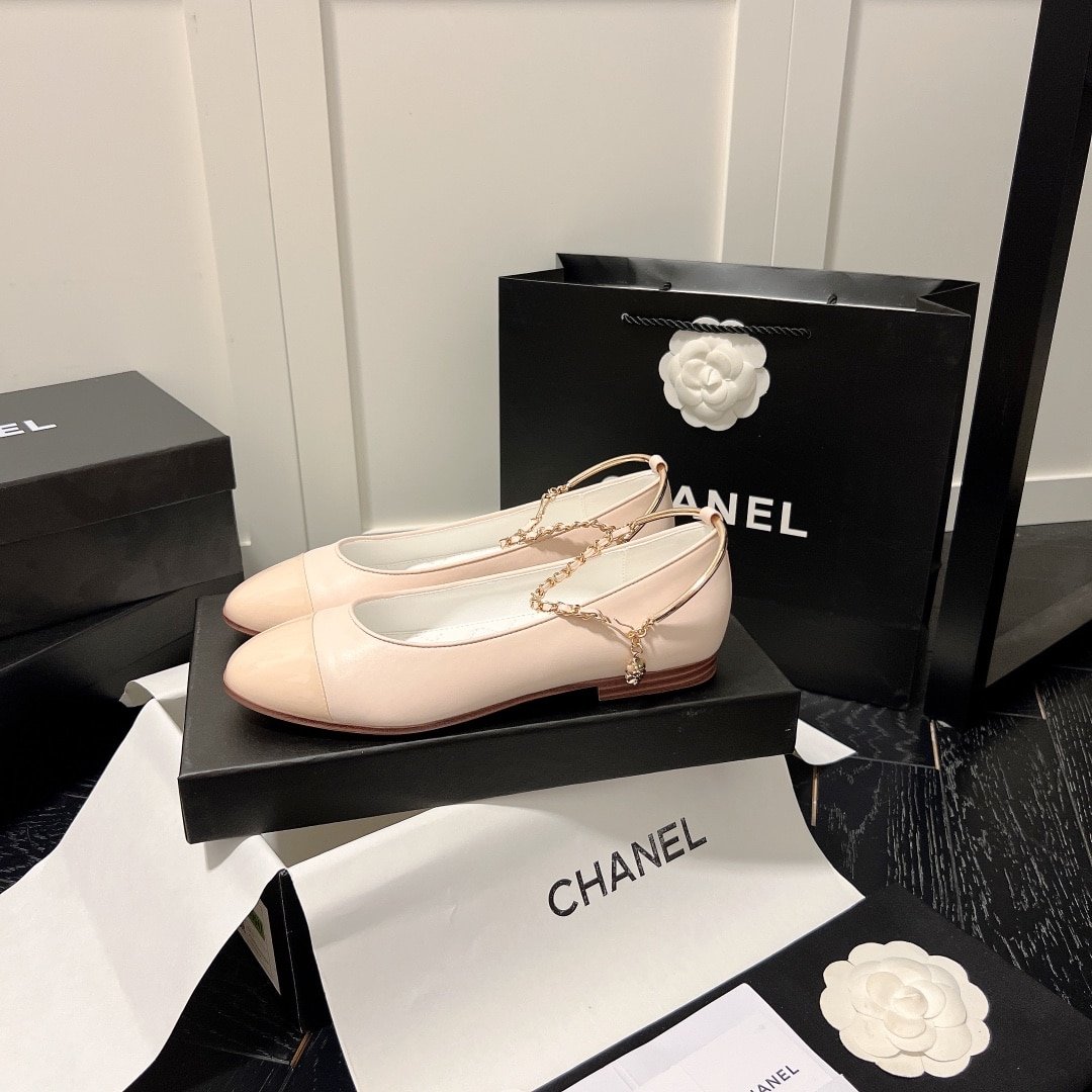 Ch**el Interlocking Cc Logo Ballet Flats Light Pink