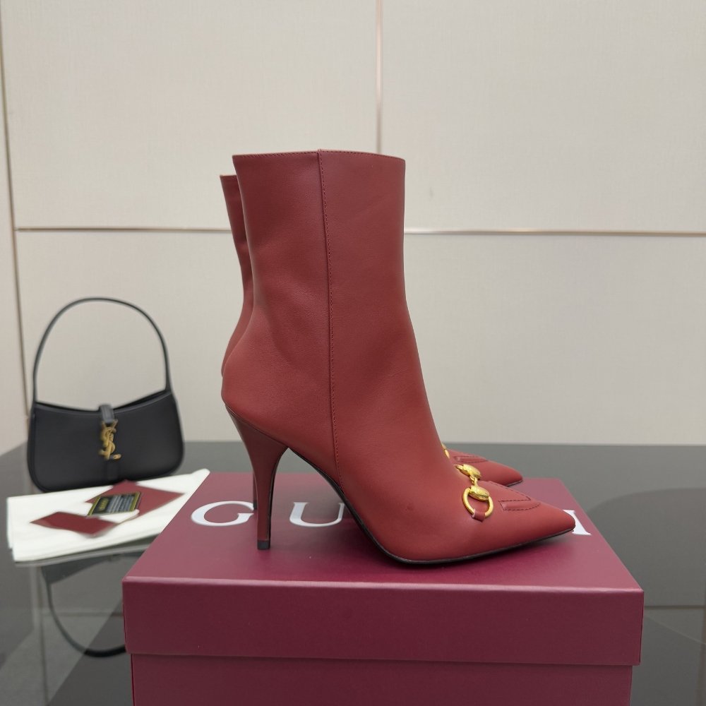 Gvc*1 Women Ankle Boot With Horsebit Rosso Ancora Red 835741 Bko00 6207