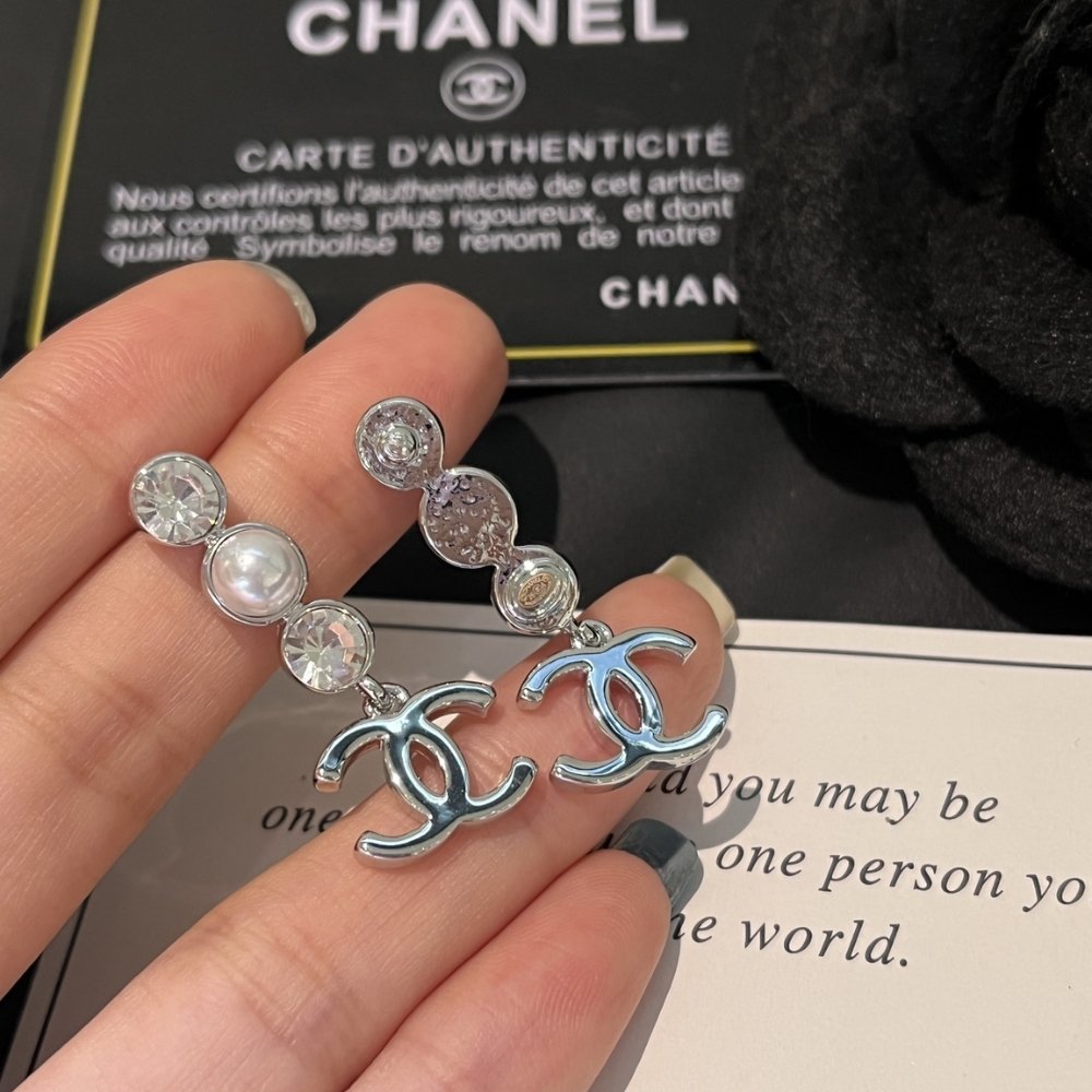 Ch**el Crystal Cc Pearl Drop Earrings Silver Abg202 B21707 U2865