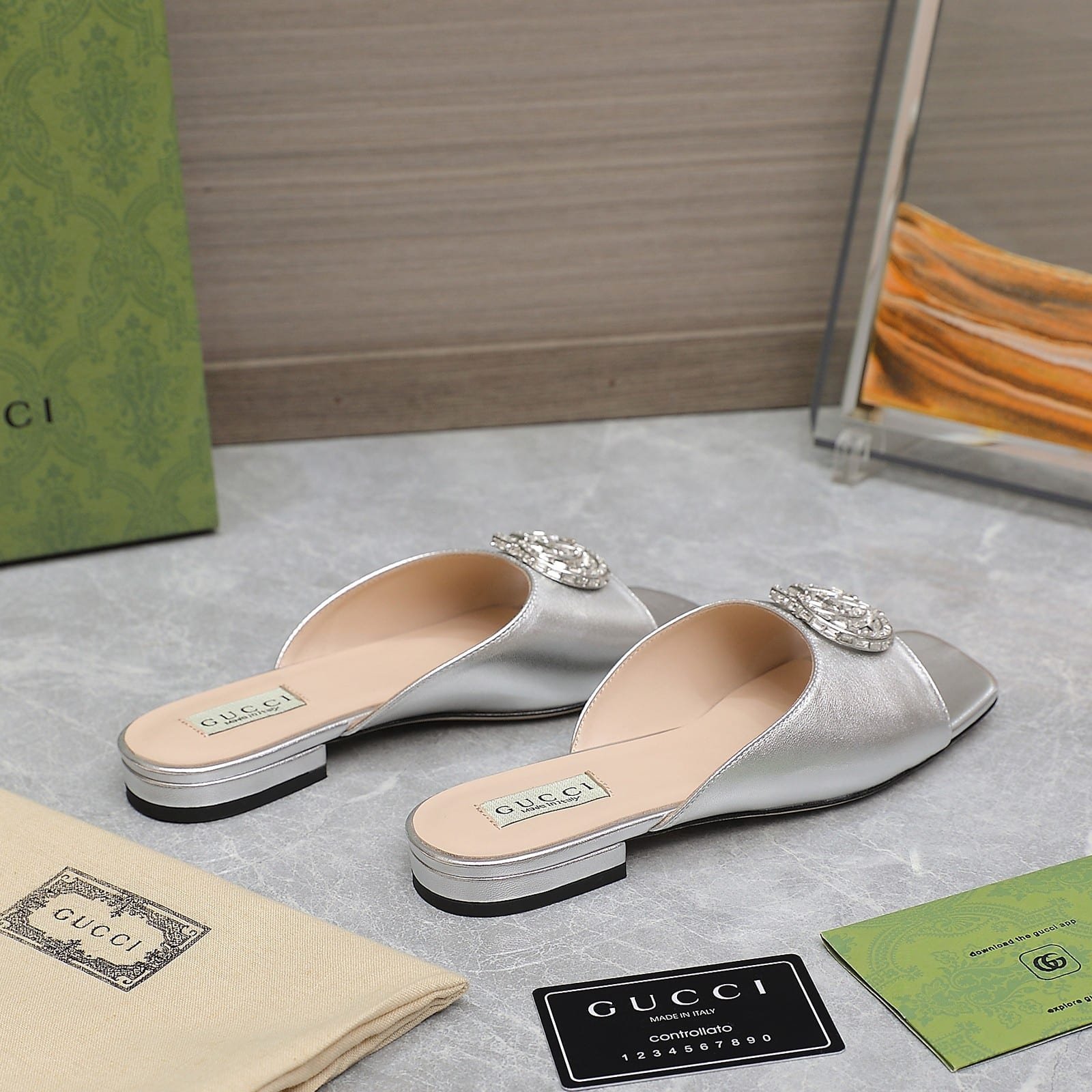 Gvc*1 Gg Crystal Slippers Silver
