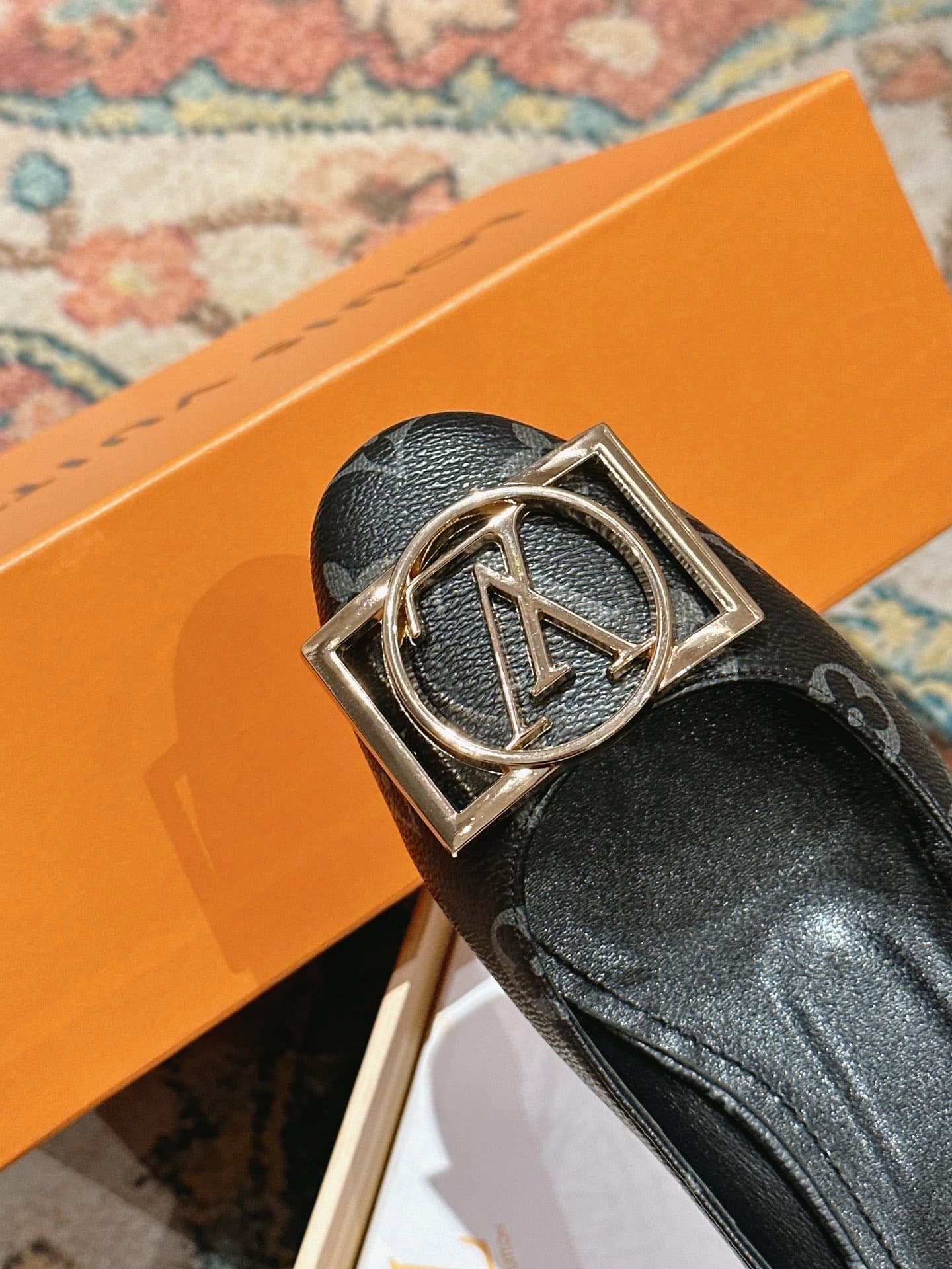 L0vis Vvtt0n Madeleine Pumps Monogram Black