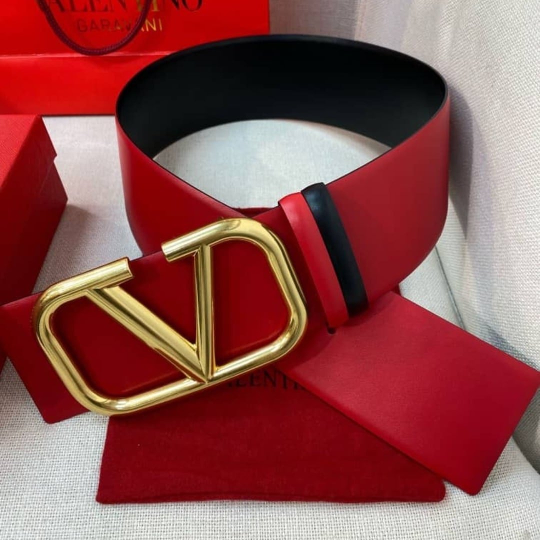 Va1e*ntin0 Garavani V Logo Reversible Leather Belt In Red 70Mm