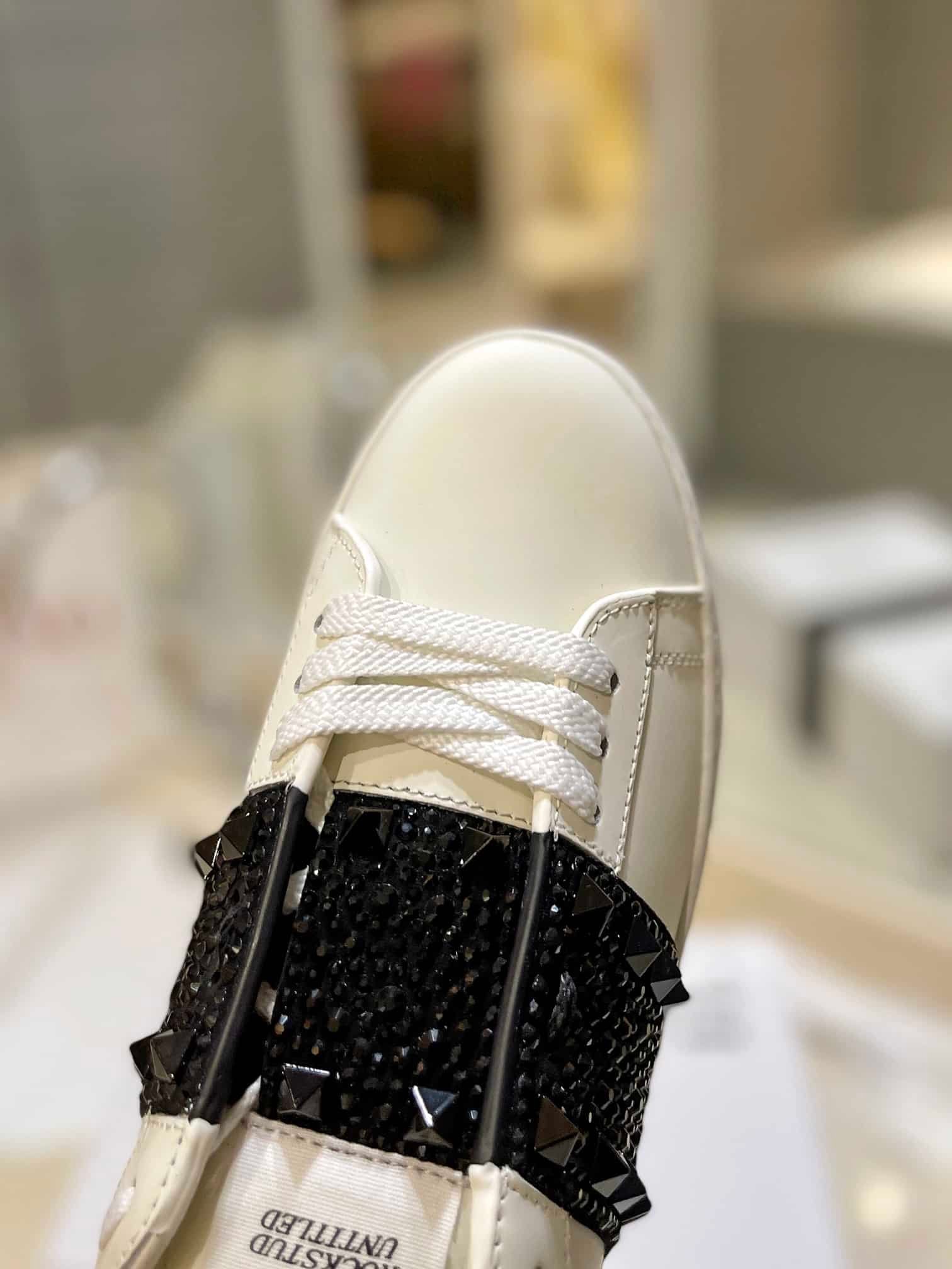 Va1e*ntin0 Garavani Rockstud Untitled Crystal Embellished Leather Sneaker Black
