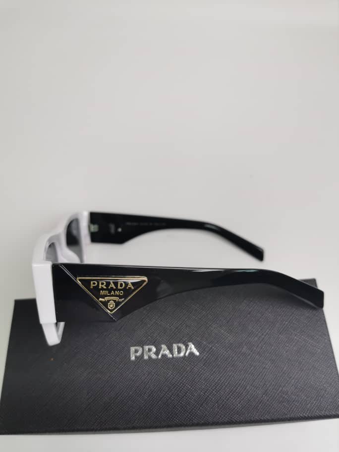 Pra*a Rectangle Sunglasses Black And White