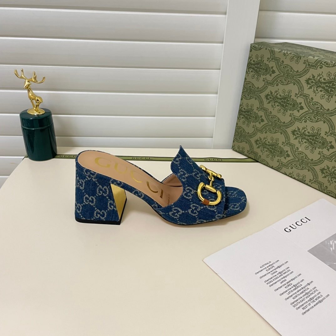 Gvc*1 Women’S Slide Monogram Sandal With Horsebit Blue